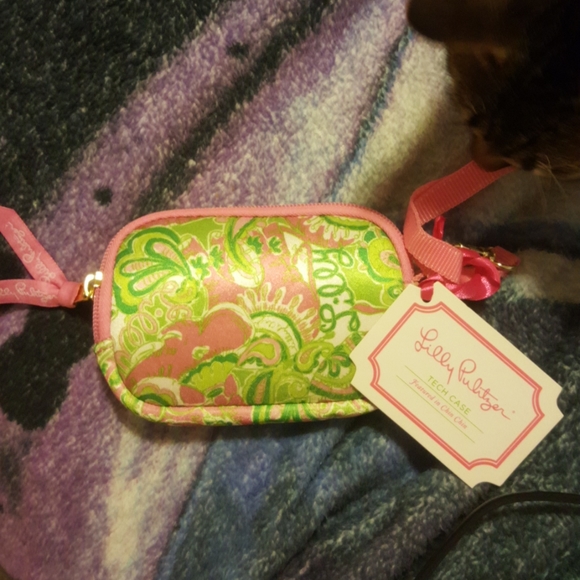 - Lilly Pulitzer Chin-Chin Tech Case - Picture 9 of 9